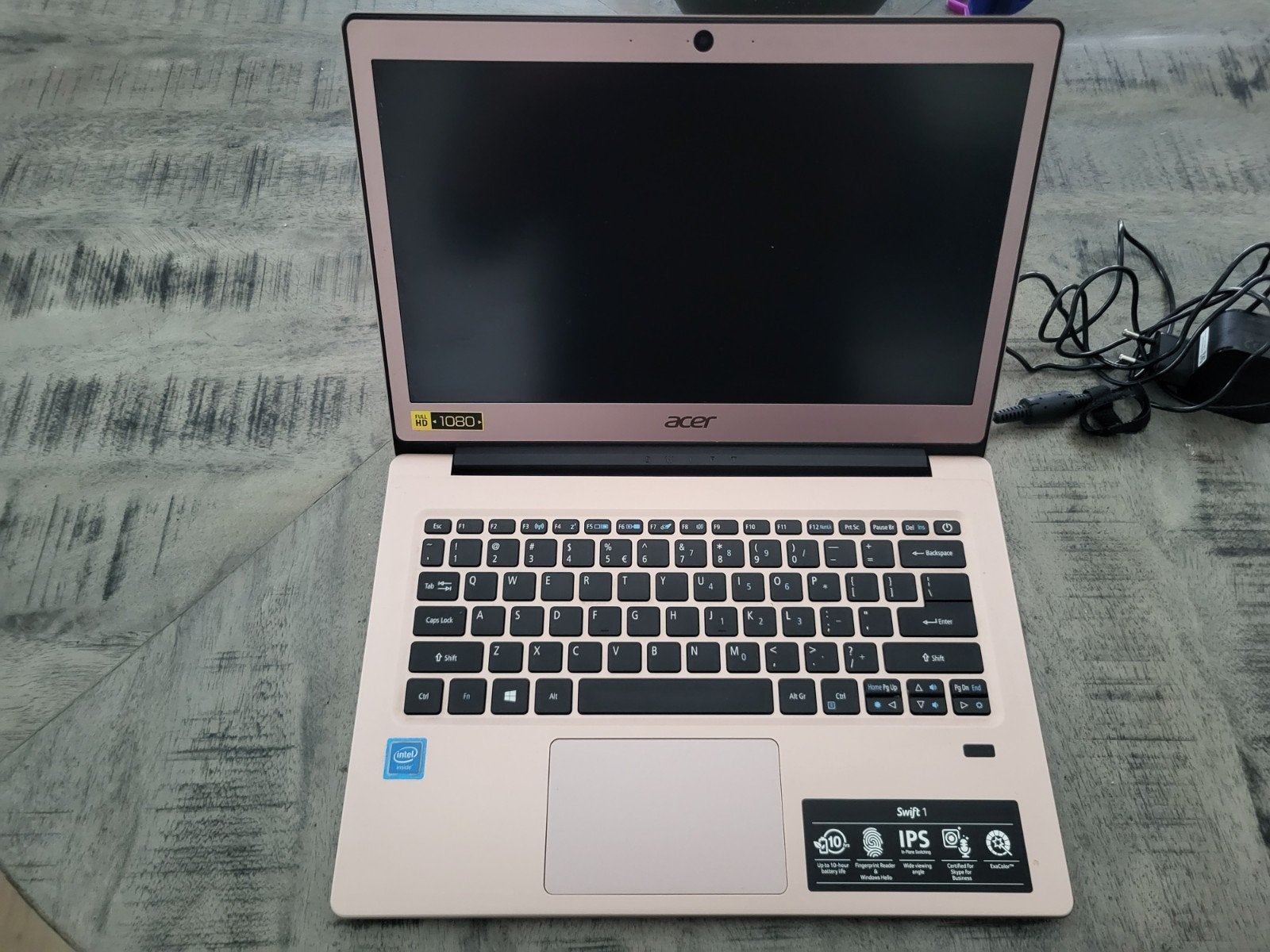 Acer Swift 1 SF113-31-C6BT - Sakura Pink Laptop, 13 inch, Minder dan 2 Ghz, Ophalen of Verzenden, Zo goed als nieuw