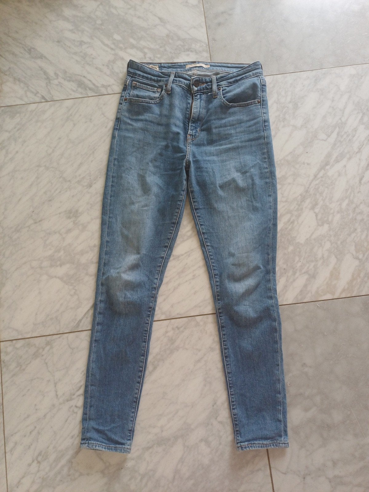 Levi's Jeans High Rise Skinny maat 28, Blauw, Ophalen of Verzenden, Zo goed als nieuw, W28 - W29 (confectie 36)