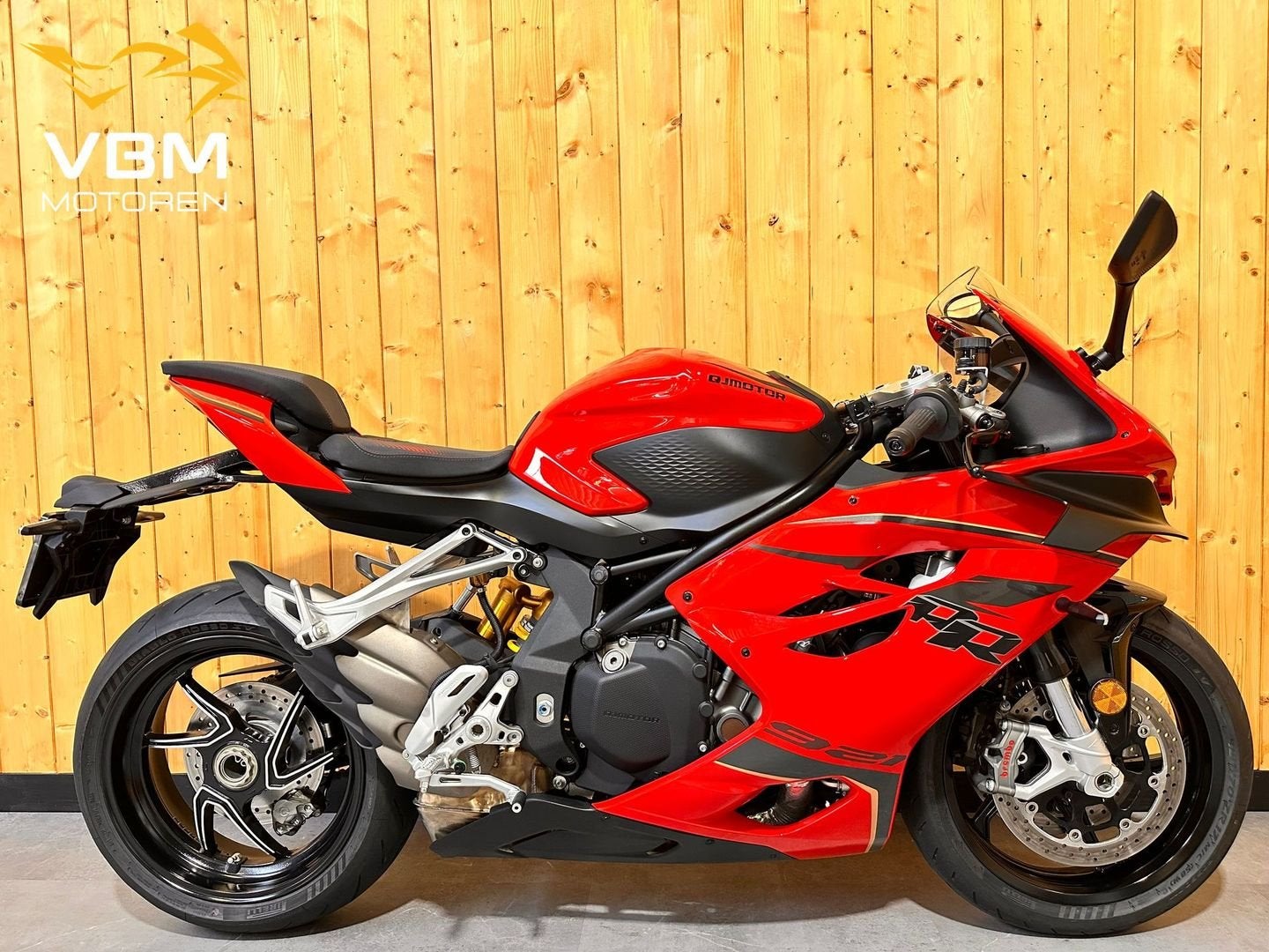 QJMotor SRK 921 RR SRK921RR QJ Motor MV Agusta SRK-921, Motorrijbewijs A, Bedrijf, Onbekend, Super Sport