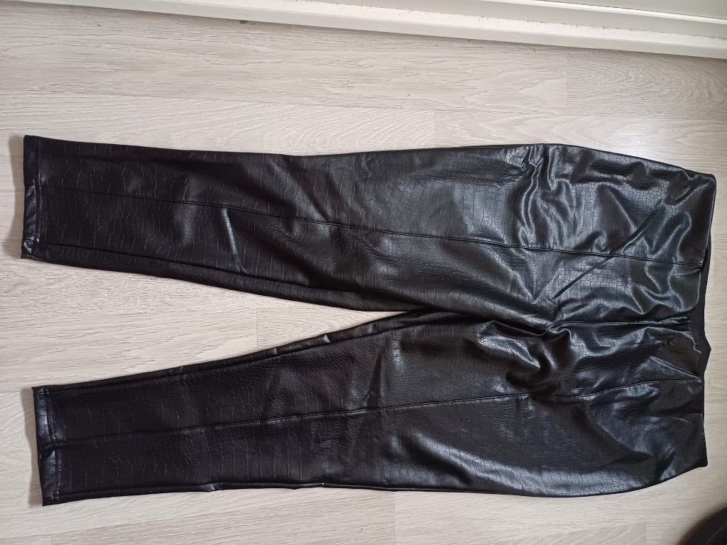 broek, Verzenden, Zwart, Maat 46/48 (XL) of groter, Zo goed als nieuw