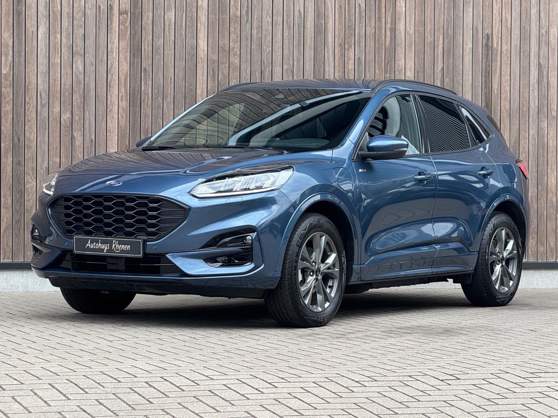 Ford Kuga 2.5 PHEV ST-Line / Winterpack / Keyless / 18' /, Gebruikt, Zwart, 4 cilinders, Blauw