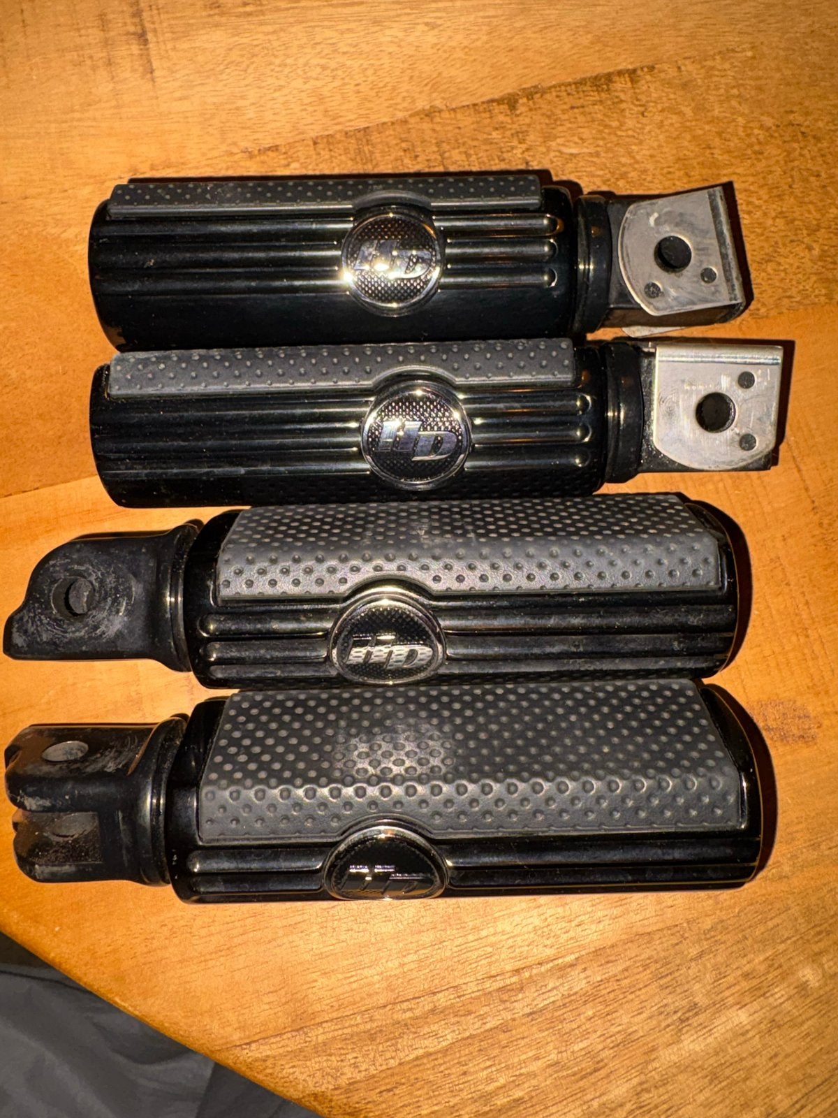 Harley Davidson voetsteunen (2 sets) - zo goed als nieuw, Ophalen of Verzenden, Gebruikt