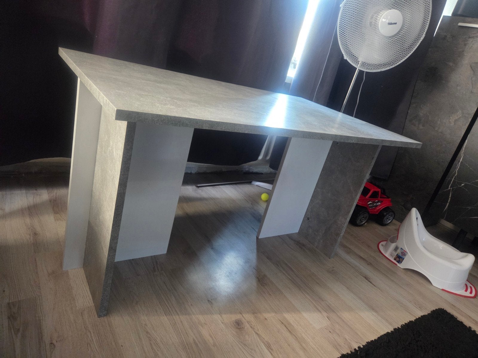 Moderne salontafel betonlook, Huis en Inrichting, Tafels | Eettafels, Ophalen, Overige materialen, Gebruikt, 100 tot 150 cm