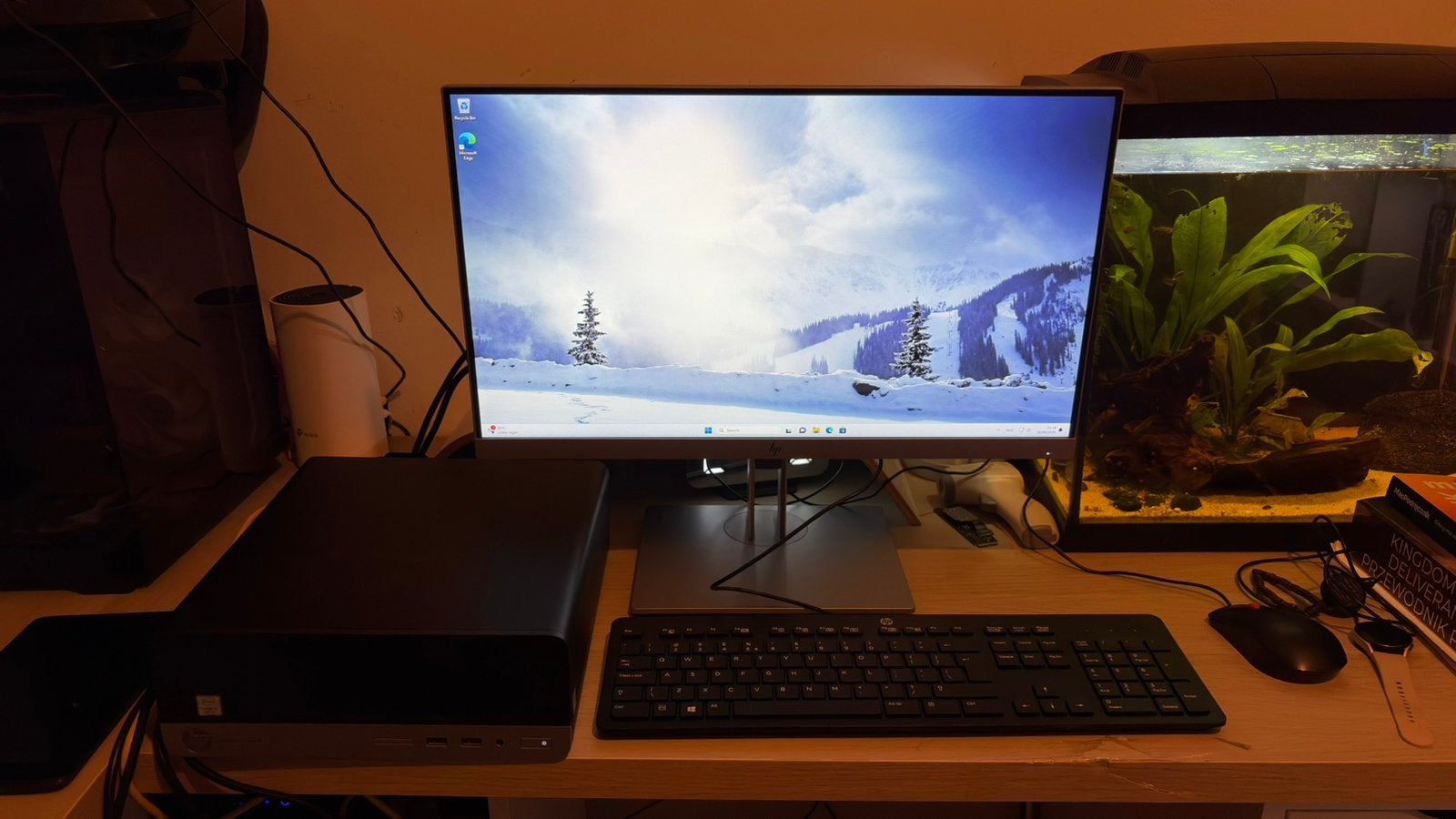 HP ProDesk 400 G5 SFF + HP E223 monitor, Ophalen of Verzenden, Zo goed als nieuw, SSD