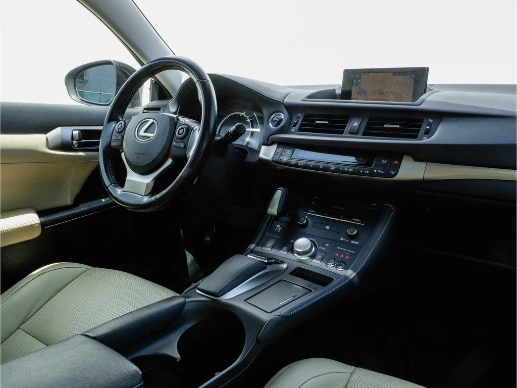 Lexus CT 200h Aut. Business Line Lederen int/ Schuifdak/ Sto, Auto's, Lexus, Gebruikt, 4 cilinders, Hybride Elektrisch/Benzine