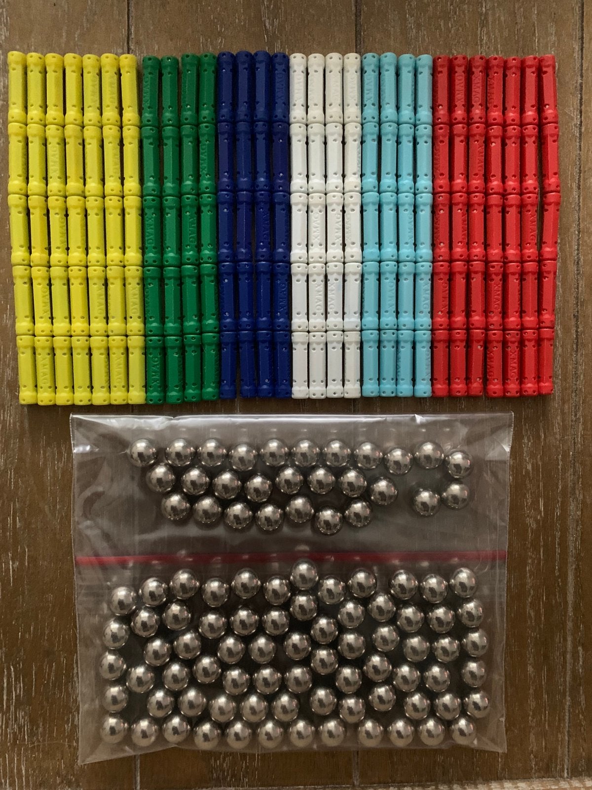 Grote set xmag magneetstaafjes en ballentjes, Ophalen of Verzenden, Zo goed als nieuw