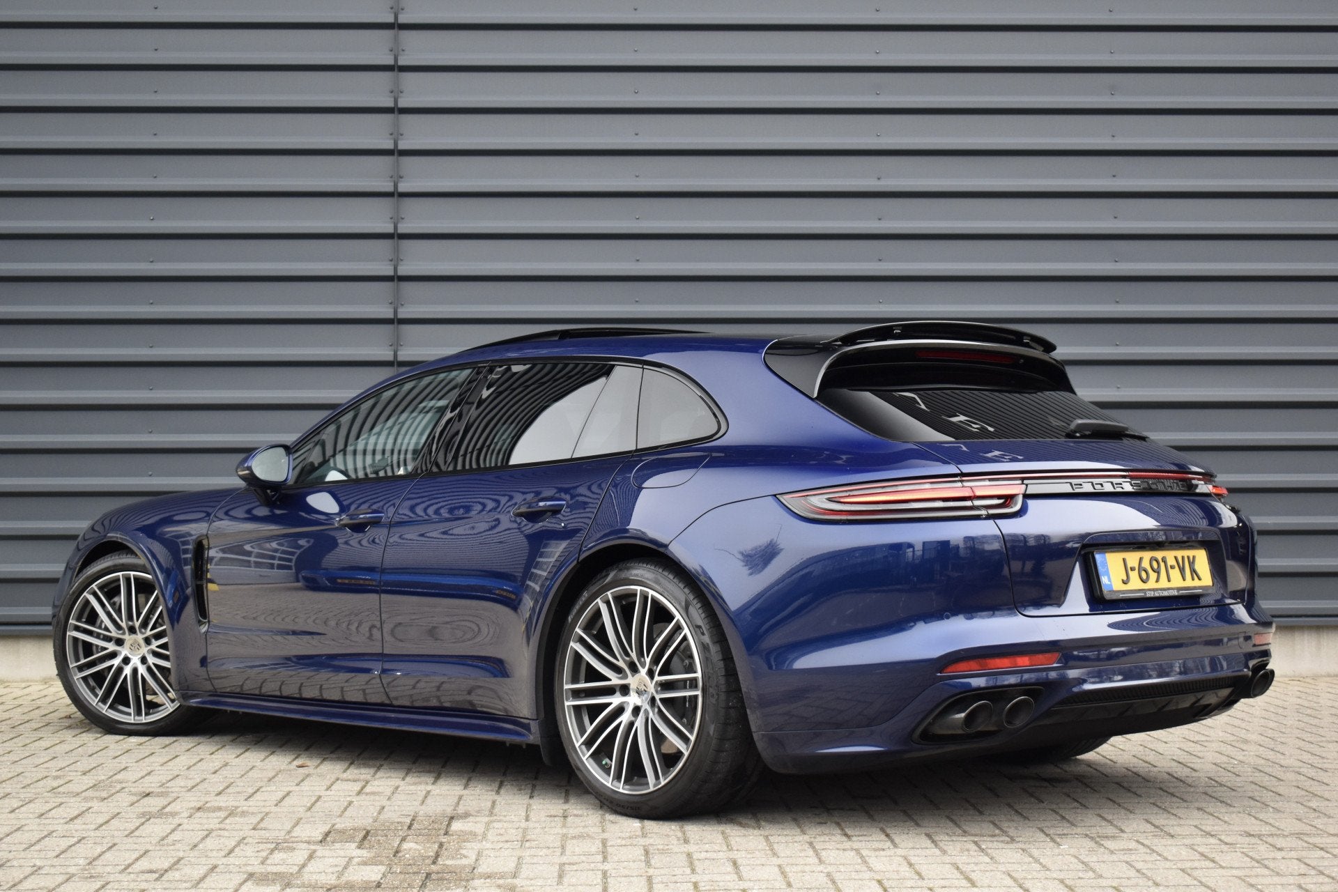 Porsche Panamera Sport Turismo 2.9 4 E-Hybrid SportDesign |, Auto's, Automaat, Dealer onderhouden, 14 kWh, 48 km/l