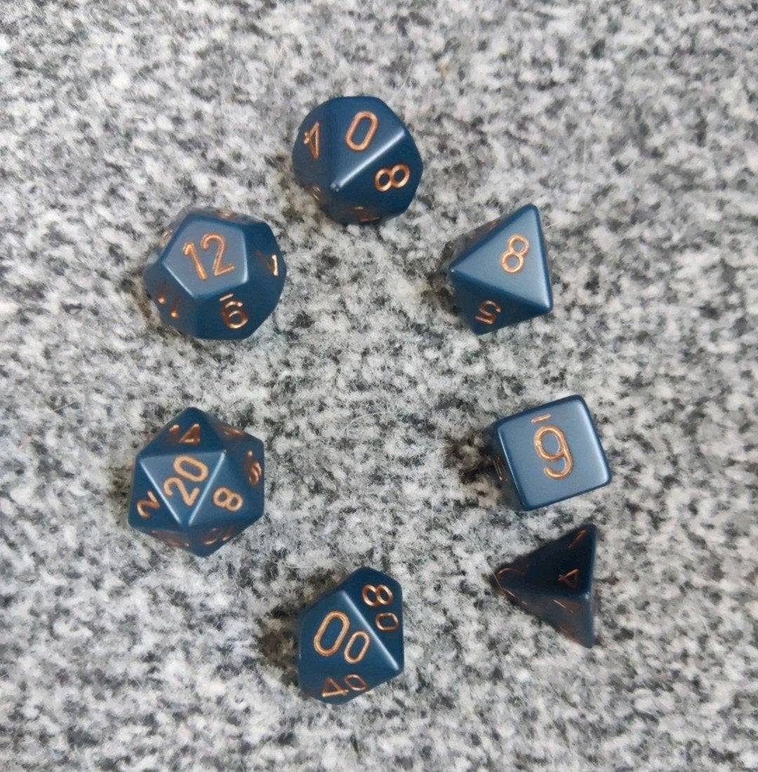 Dungeons and Dragons dices dobbelstenen, Hobby en Vrije tijd, Gezelschapsspellen | Bordspellen, Ophalen of Verzenden, Zo goed als nieuw