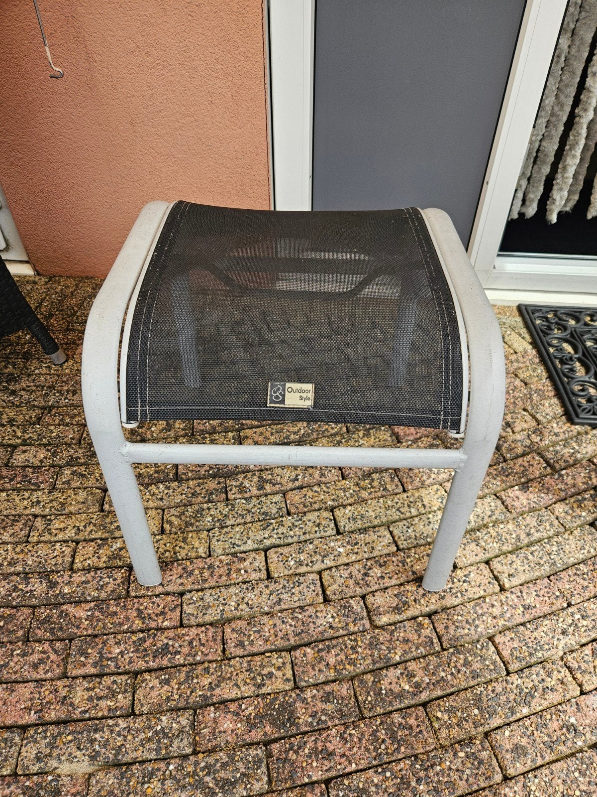 Voetenbankje Outdoor Style - Grijs/Zwart, Tuin en Terras, Tuinmeubel-accessoires, Ophalen, Gebruikt