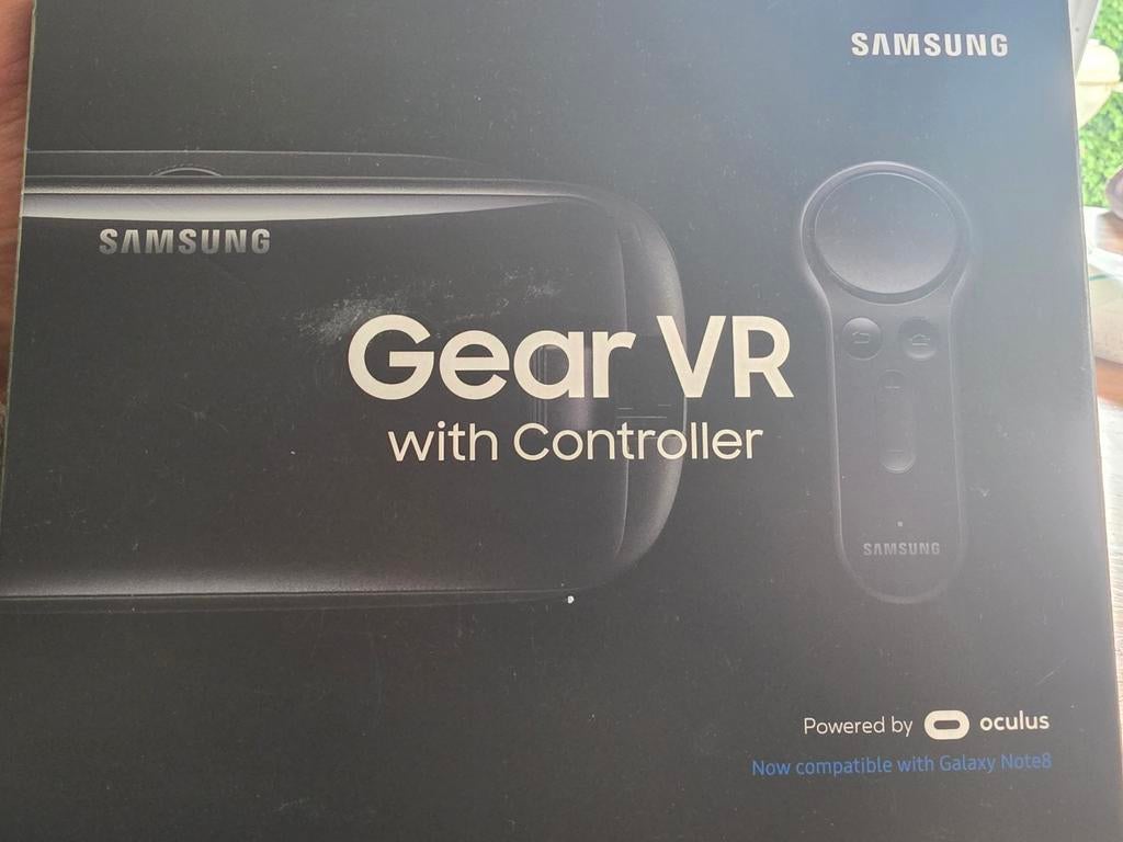 Samsung Gear VR met Controller (SM-R325) - Orchid Gray, Spelcomputers en Games, Virtual Reality, Ophalen, Zo goed als nieuw, VR-bril