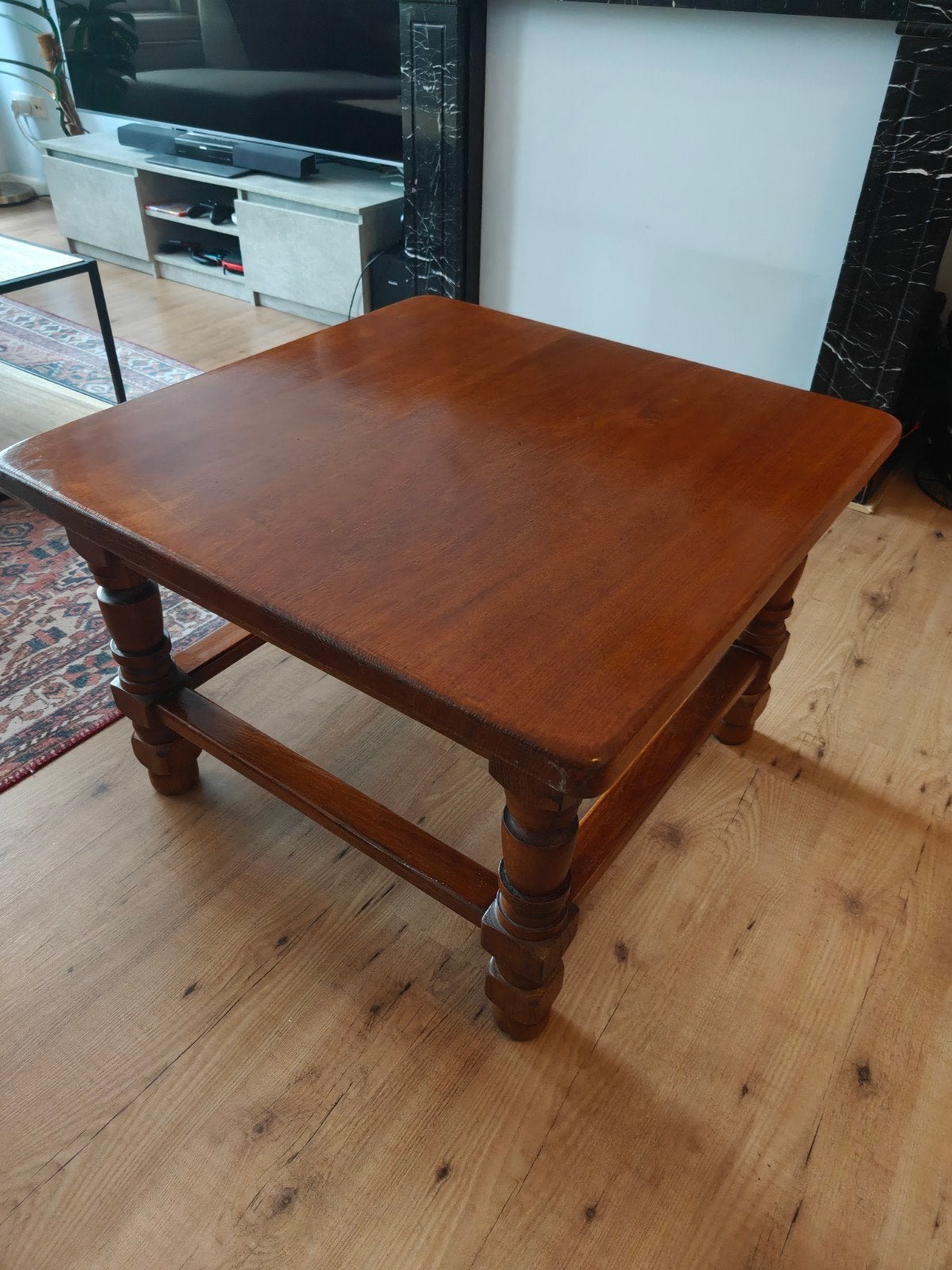 Massief houten salontafel 75x75 cm | Klassiek, Antiek en Kunst, Ophalen