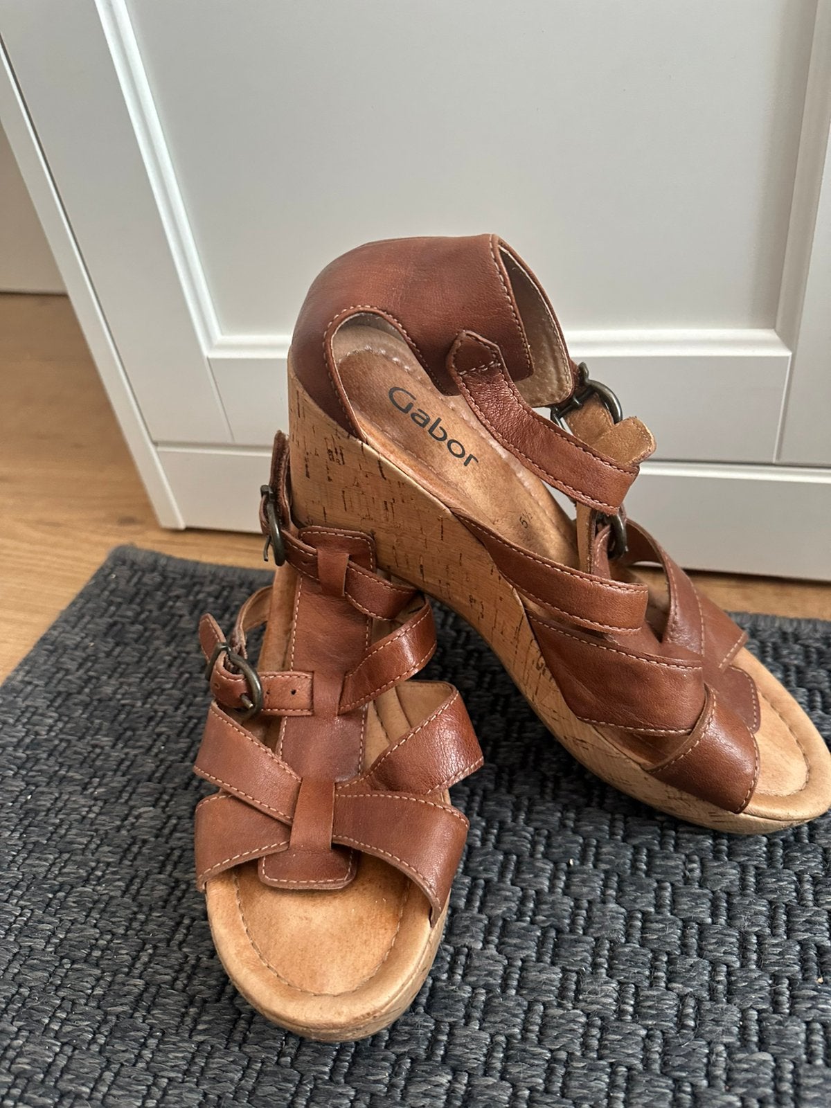 Plateau sandalen Gabor 38,5, Bruin, Zo goed als nieuw, Sandalen of Muiltjes, Ophalen of Verzenden
