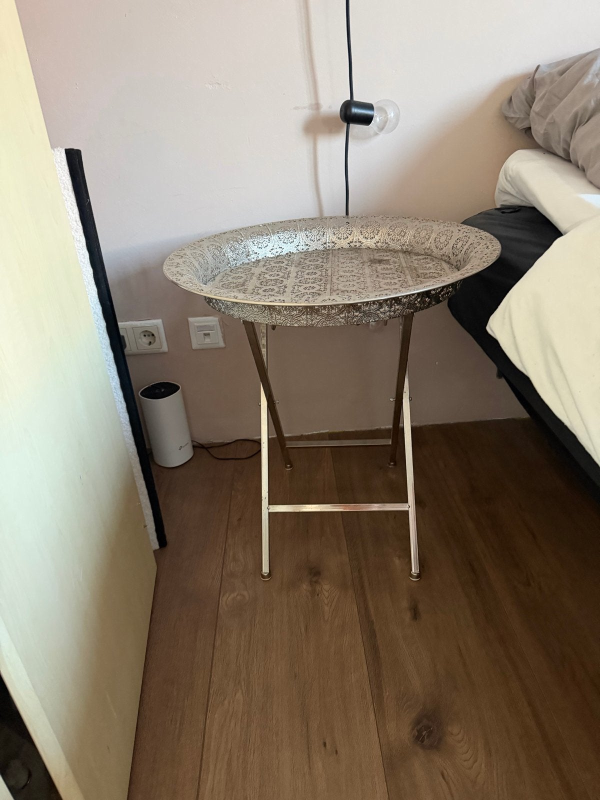 Decoratieve bijzettafel met Marokkaans design, Gebruikt, Metaal of Aluminium, Rond, 55 tot 75 cm