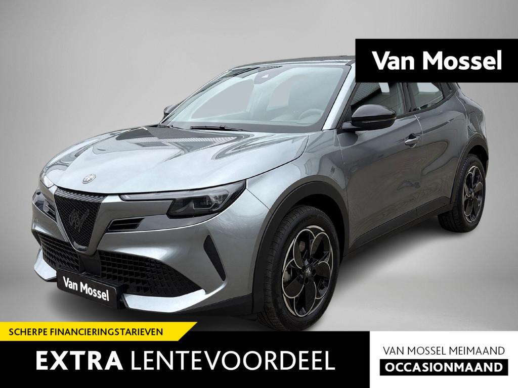 Alfa Romeo Junior Elettrica 54 kWh | Apple Carplay/Android A, Auto's, Stof, Gebruikt, Parkeersensor, SUV of Terreinwagen
