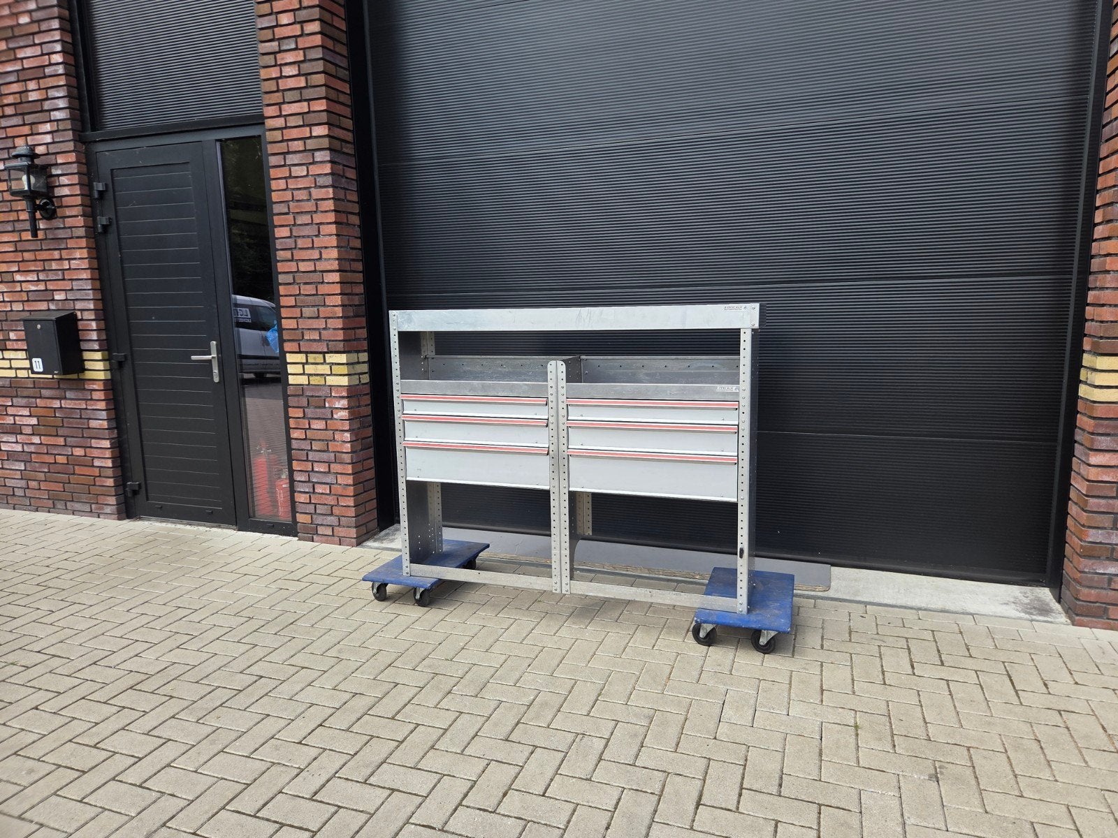finnerup bedrijfswagen inrichting bedrijfswageninrichting, Ophalen