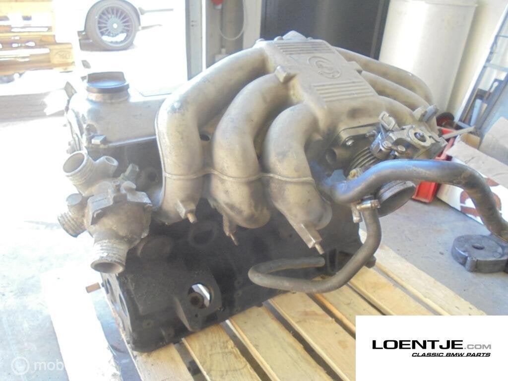 Motor BMW e30 e28 e34 320i 520i m20b20 m20 twee liter, Gebruikt, Ophalen of Verzenden, BMW
