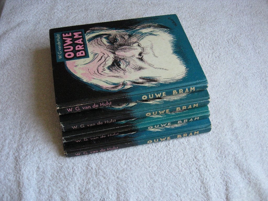 W.G. vd Hulst -Ouwe Bram (16e, 17e, 21e & 22e druk + paperb), Gelezen, 5 of 6 jaar, Fictie algemeen, W.G. van de Hulst