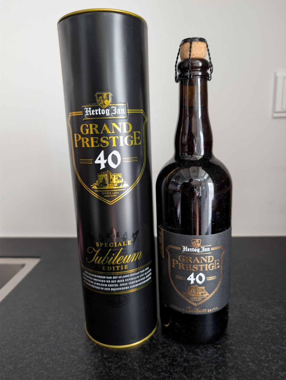 Hertog Jan Grand Prestige speciale jubileum editie 40 jaar, Verzamelen, Ophalen, Nieuw, Flesje(s), Hertog Jan