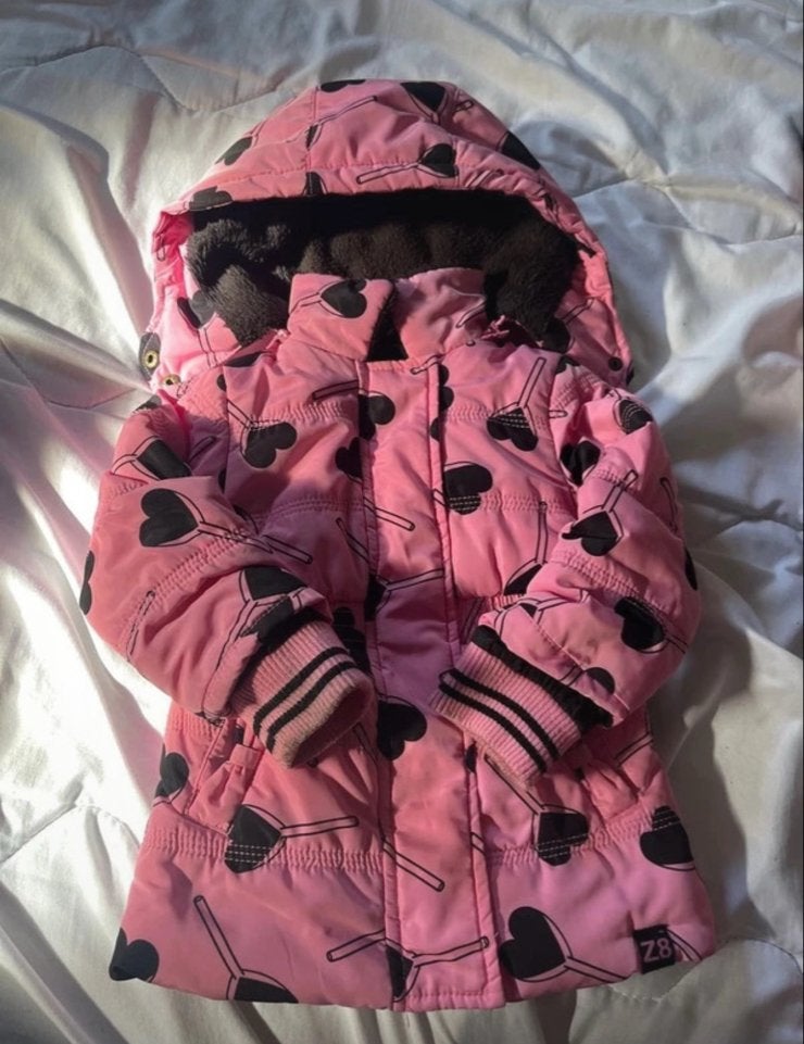 Roze winterjas Z8 met hartjes voor meisjes, Ophalen of Verzenden, Gebruikt, Meisje