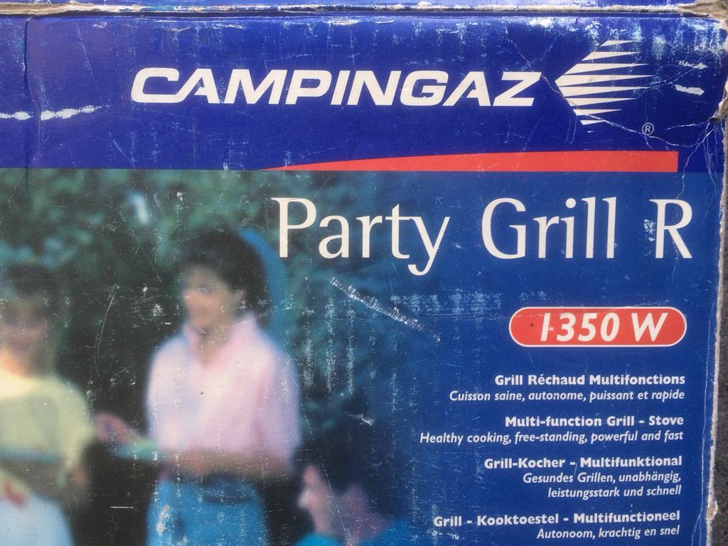 Campingaz Party Grill  R Compacte en Draagbare Gasbarbecu, Caravans en Kamperen, Kampeeraccessoires, Ophalen of Verzenden, Gebruikt
