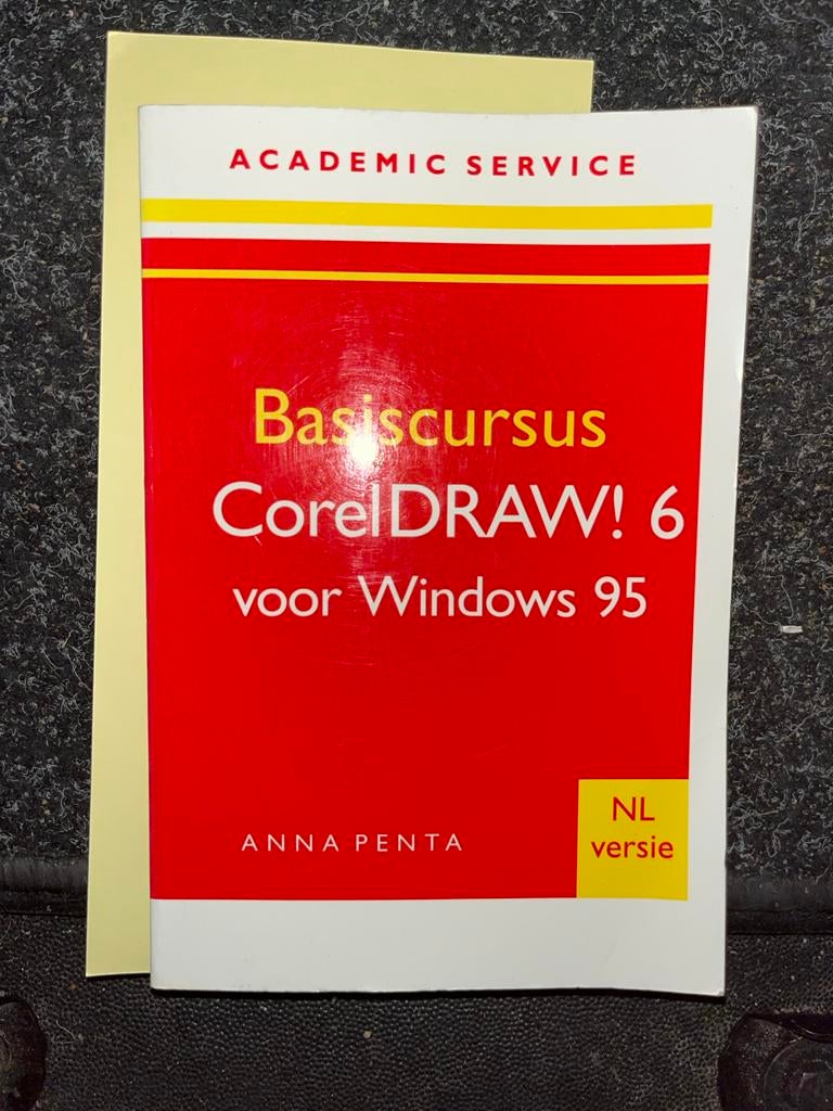 Basiscursus CorelDRAW! 6 voor Windows 95, Ophalen of Verzenden, Zo goed als nieuw, Software