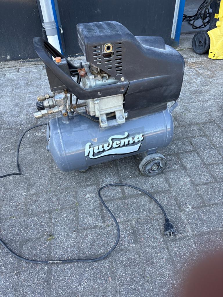 Huvema Compressor 24L - gebruikt, goed werkend., Ophalen, 6 tot 10 bar, Zo goed als nieuw, Minder dan 200 liter/min