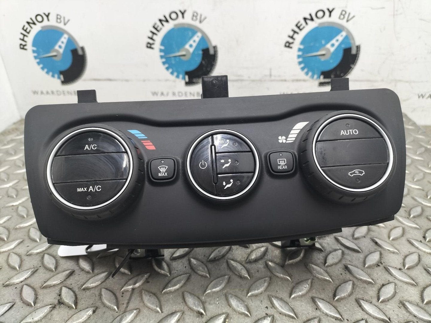 FIAT TIPO 356 EU27 1.6 MultiJ. S-Design  KACHEL BEDIENINGSPA, Ophalen of Verzenden, Gebruikt, Stiba lid