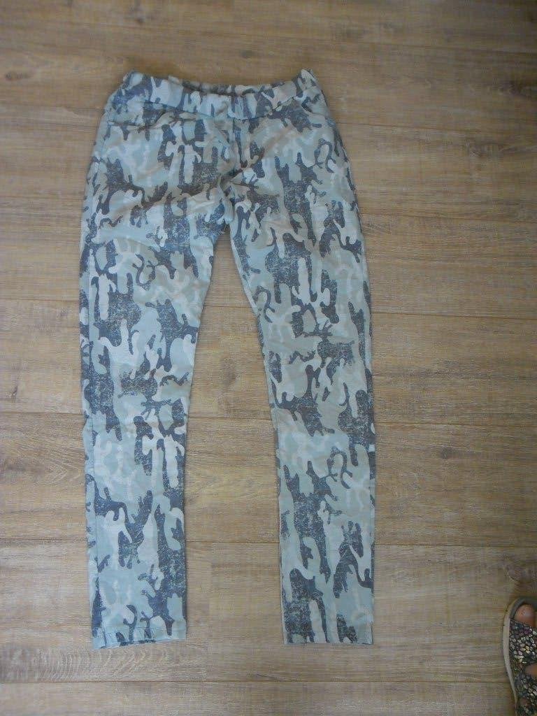 Nieuwe dames broek. maat M, Maat 38/40 (M), G ricceri, Overige kleuren, Nieuw