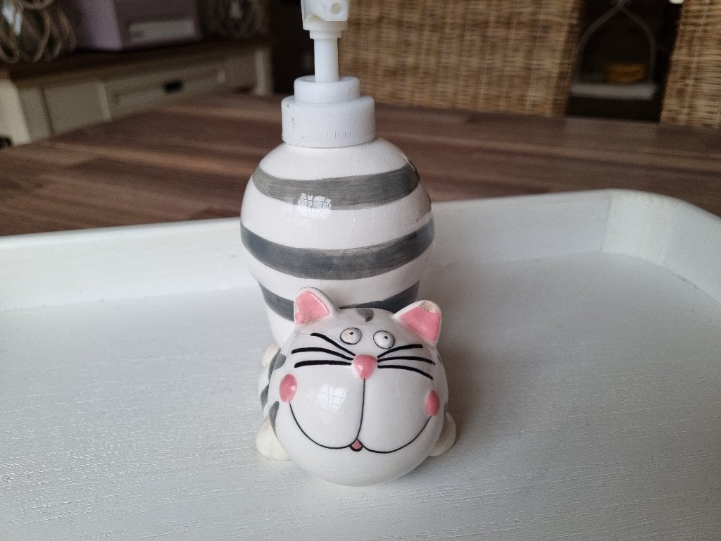 Vintage Zeep Dispenser Kat Poes Wit Grijs Roze Keramiek, Verzenden, Steen/keramiek, Meerkleurig, Overige merken