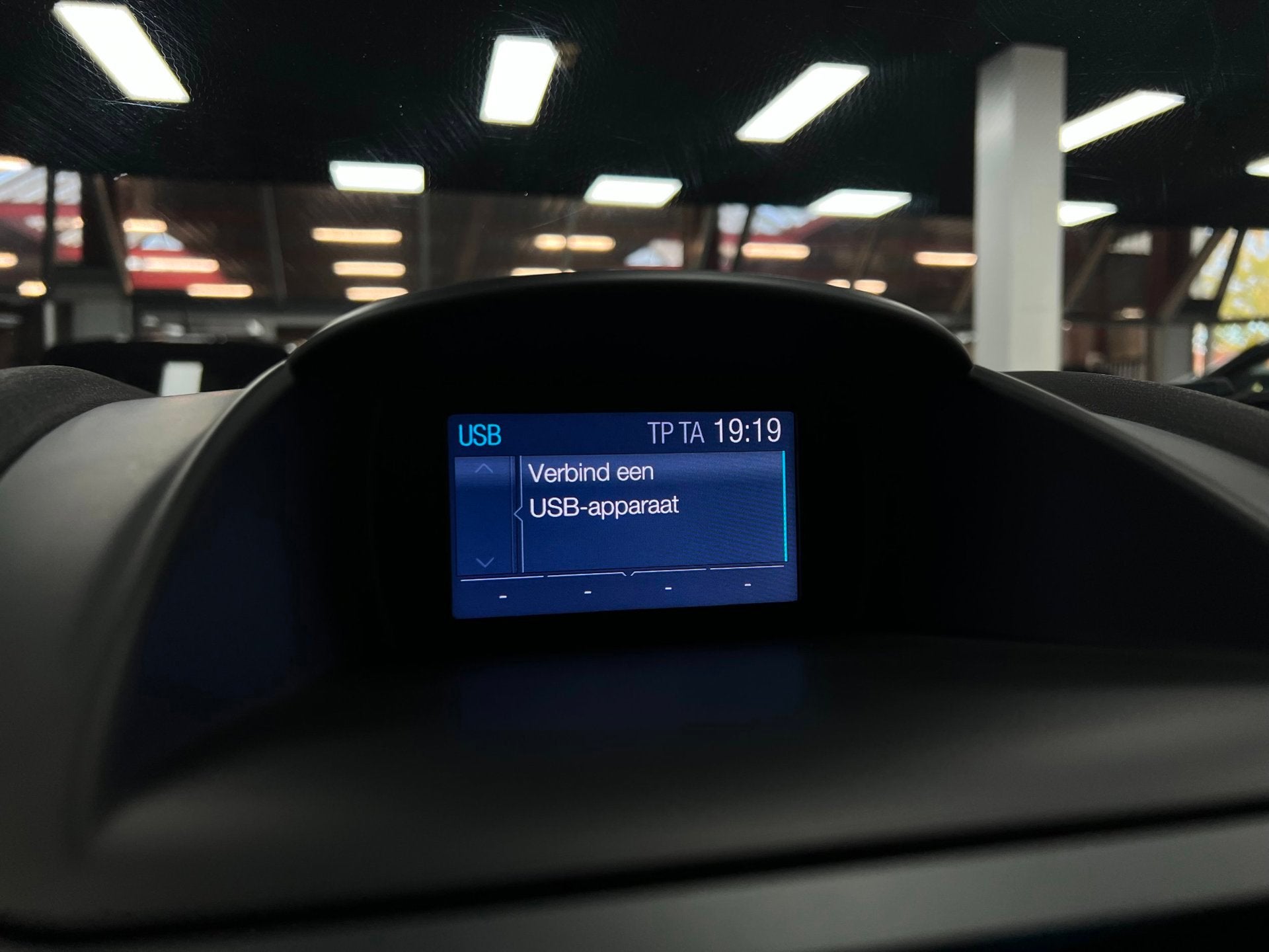 Foto 22 van Ford Fiesta 1.0 Airco | Parkeersensoren | Led