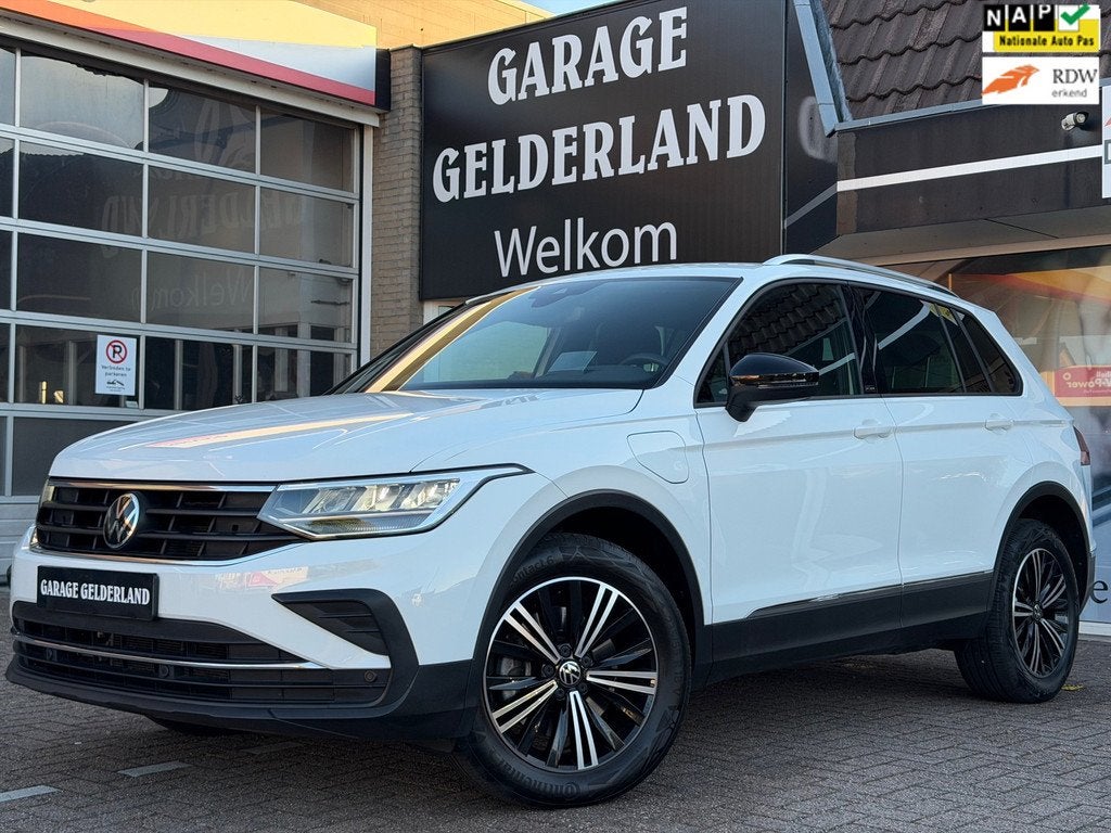 Volkswagen Tiguan 1.5 eHybrid | Full-Led | Apple/Android | N, Auto's, Volkswagen, Bedrijf, Te koop, Tiguan, ABS, Achteruitrijcamera