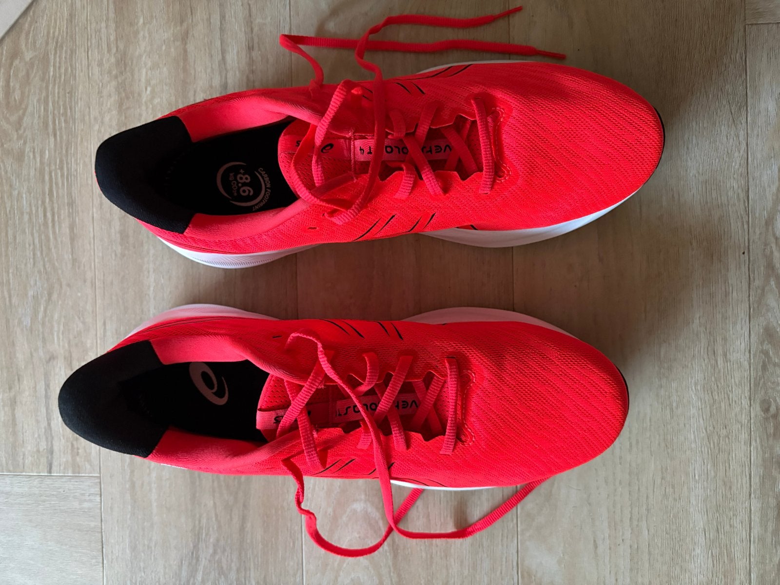 ASICS VERSABLAST 4 Hardloopschoenen - Flash - Maat 47, Nieuw, Ophalen of Verzenden, Hardlopen of Fietsen, Overige maten