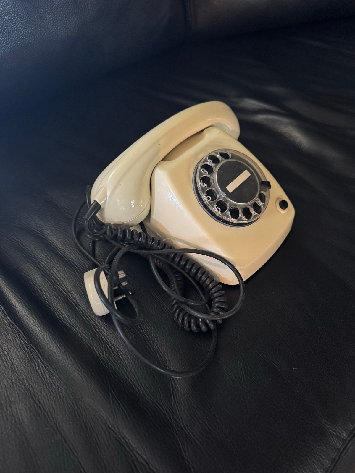 Vintage Telefoon met Draaischijf - Crème Kleur, Ophalen, Gebruikt, Met draaischijf