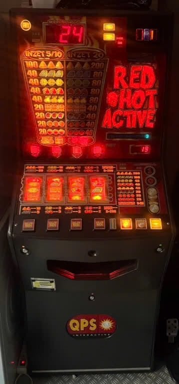 Gokkast Red Hot Active - QPS, Verzamelen, Automaten | Gokkasten en Fruitautomaten, Gebruikt, Euro, Ophalen
