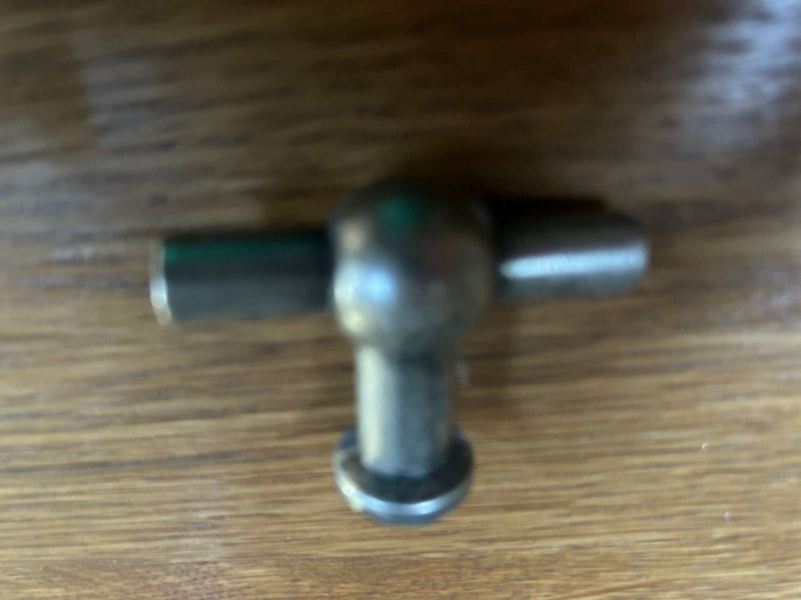Zware metalen kastknopjes, Doe-het-zelf en Verbouw, Hang- en Sluitwerk, Ophalen, Zo goed als nieuw, IJzer