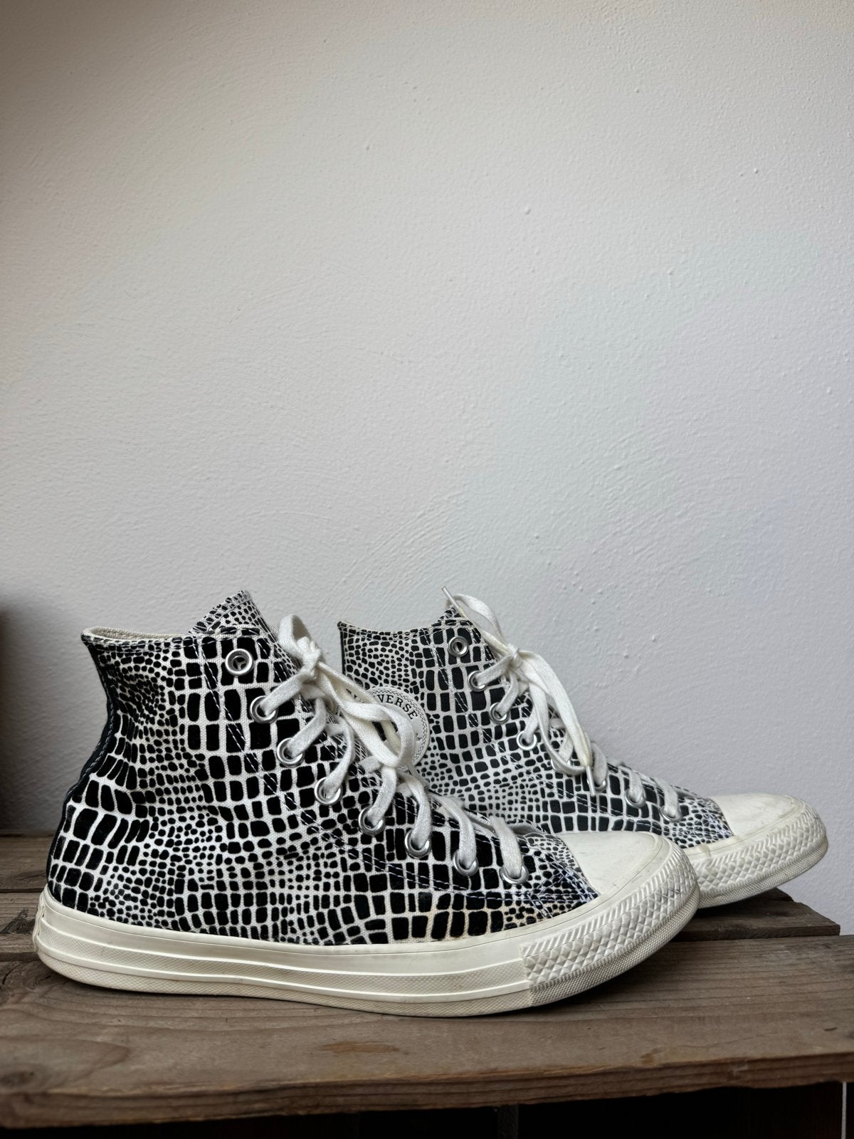 Converse All Star High Top Sneakers - Zwart/Wit Slangenprint, Kleding | Dames, Schoenen, Zwart, Ophalen of Verzenden, Sneakers of Gympen