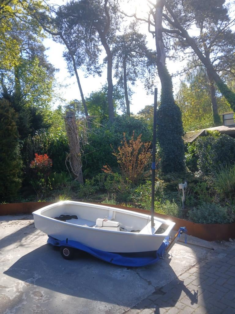 Optimist compleet met trailer en 3 zeilen, Ophalen, Gebruikt, Minder dan 3 meter, Optimist