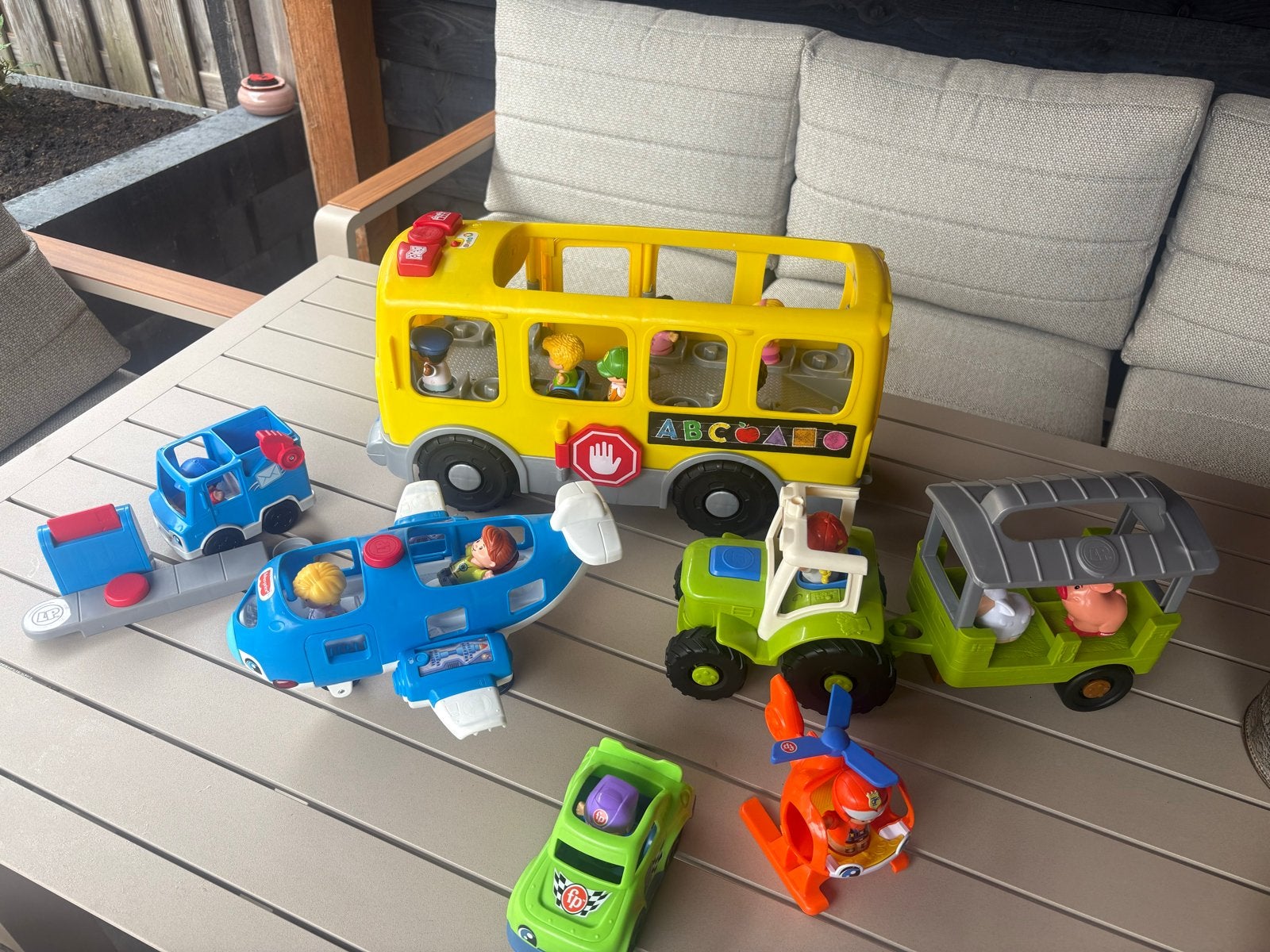 Grote set Fisher-Price Little People voertuigen, Ophalen, Gebruikt
