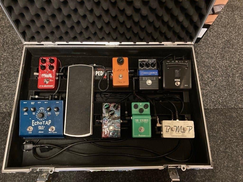 Pedalboard met diverse effecten (o.a. analogman mod ts), Ophalen, Zo goed als nieuw, Delay of Echo