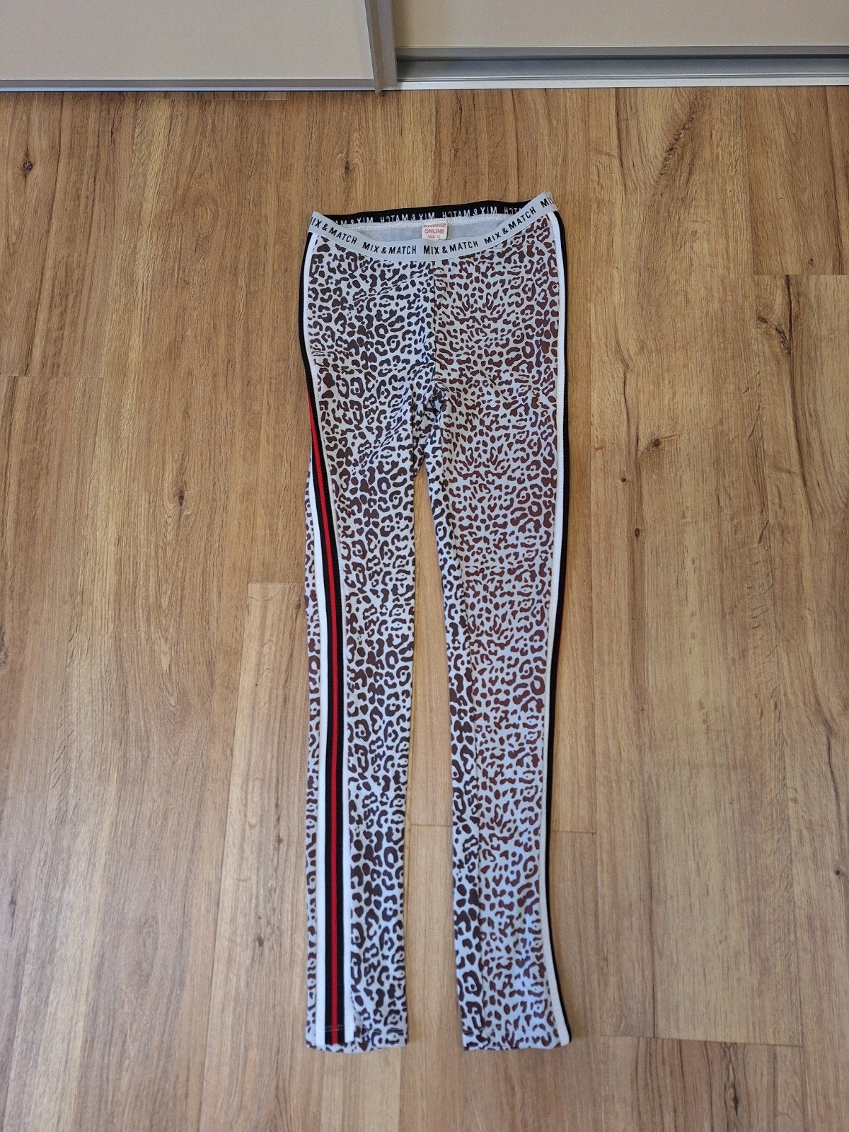 Mooie gladde legging van Vingino maat 12-152., Ophalen of Verzenden, Zo goed als nieuw, Meisje, Broek