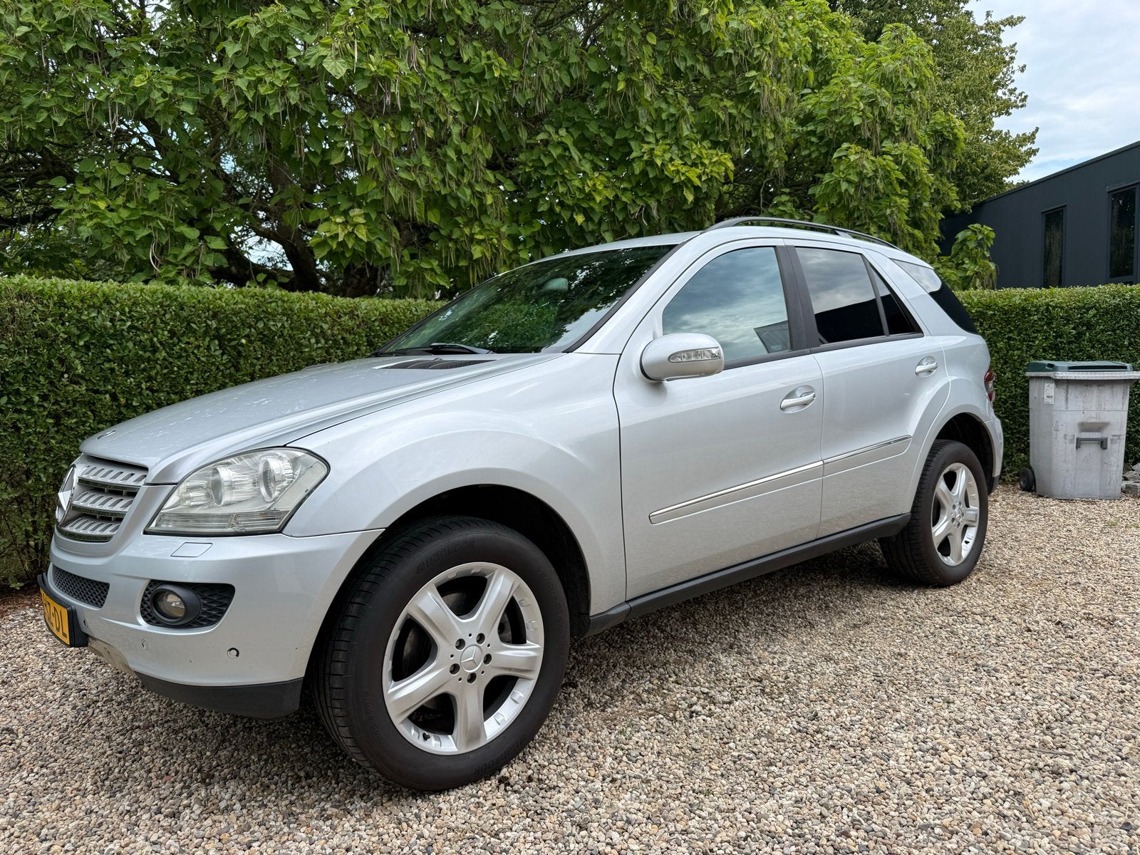Mercedes-Benz M-Klasse 3.5 Ml350 4MATIC AUT 2006 Grijs, Automaat, Origineel Nederlands, 272 pk, Vierwielaandrijving