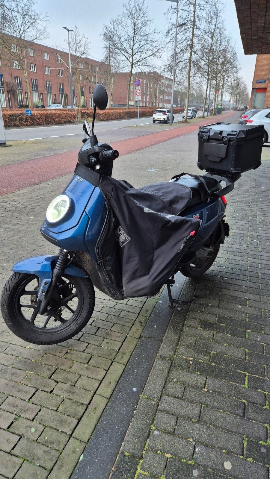Niu Elektrische Scooter - Blauw, Inclusief Topkoffer, Ophalen, Overige typen, Overige merken