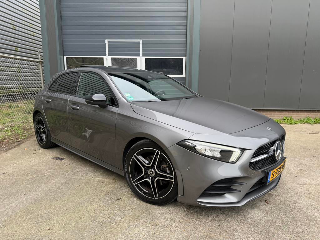 Mercedes-Benz A-Klasse A 200: Amg line, Led, Pano, 2e eigen, Auto's, Mercedes-Benz, 4 cilinders, 163 pk, 1600 kg, USB