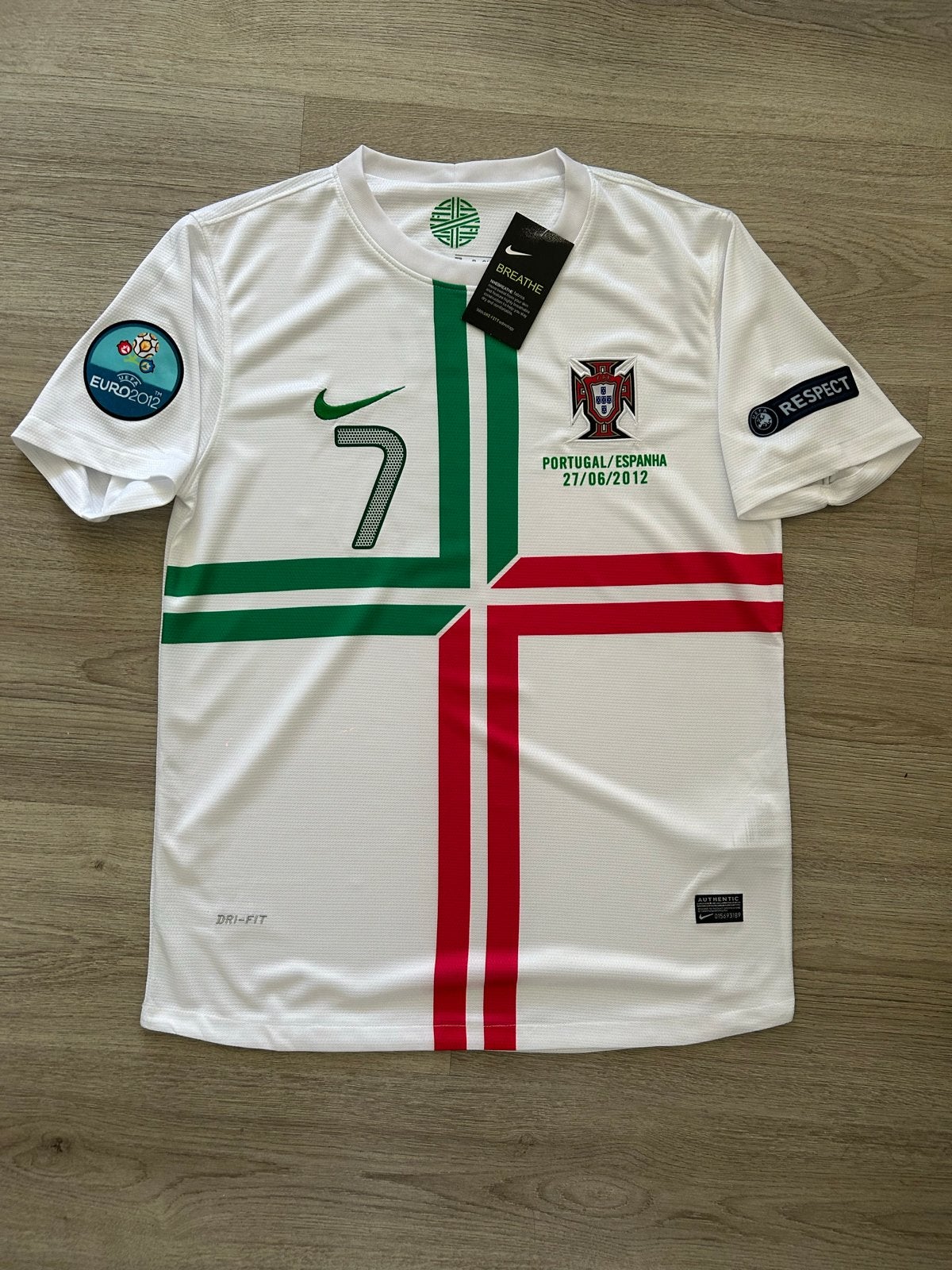 Portugal Figo #7 Euro 2012 Thuisshirt - Nieuw met labels, Maat S, Ophalen of Verzenden, Nieuw, Shirt