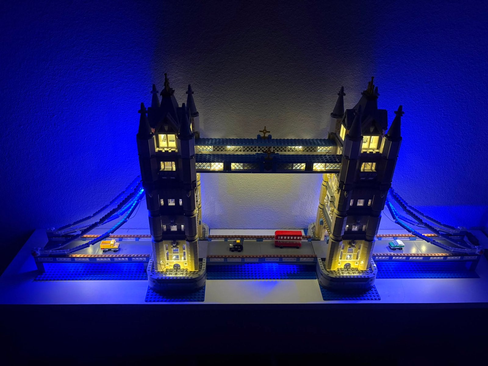 LEGO Creator Expert 10214 Tower Bridge met verlichting, Ophalen, Zo goed als nieuw