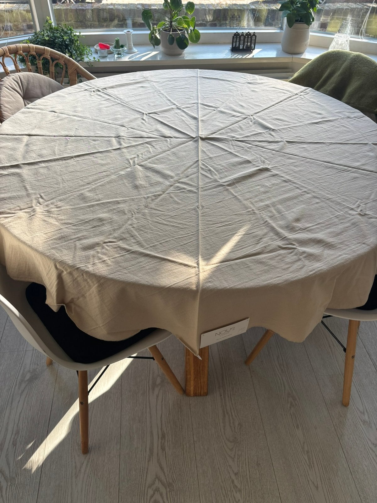 NOUS living rond tafelkleed, Ophalen of Verzenden, Zo goed als nieuw, Rond