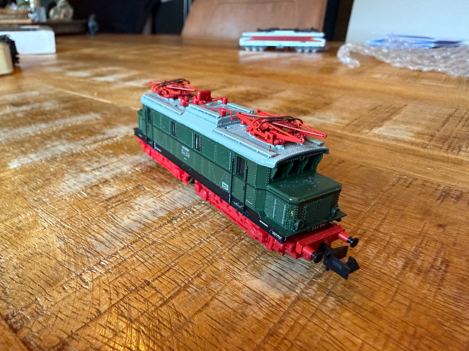 Minitrix Elok E44 124  als Nieuw N spoor, Trix, Ophalen of Verzenden, Zo goed als nieuw, Analoog