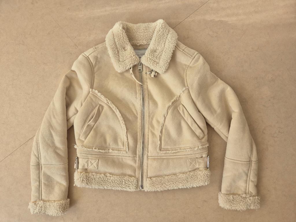 Bershka jas beige zand maat EU S, Beige, Zo goed als nieuw, Maat 36 (S), Bershka