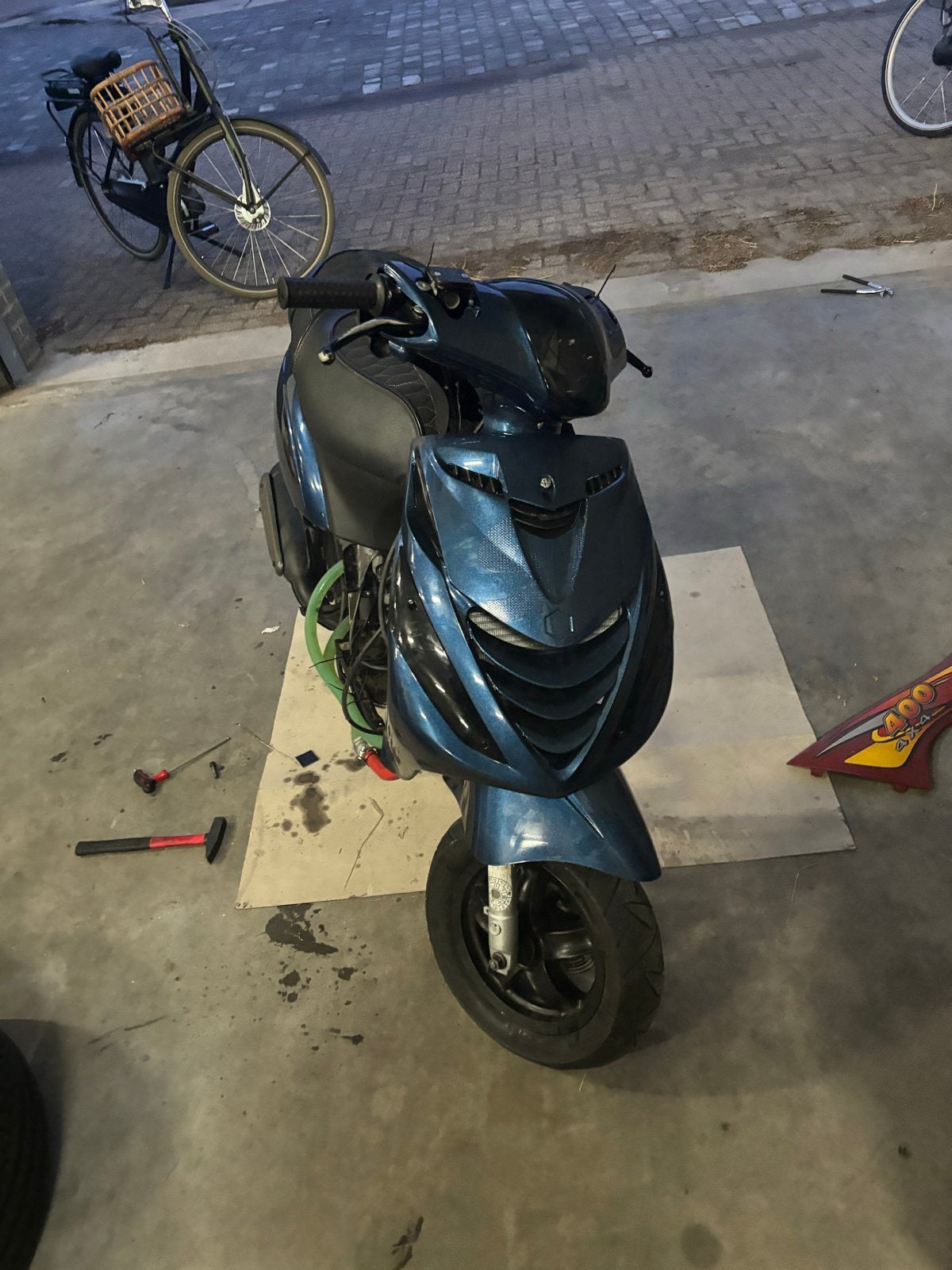Piaggio zip 172cc, Fietsen en Brommers, Ophalen, Zo goed als nieuw, Overige typen, Piaggio