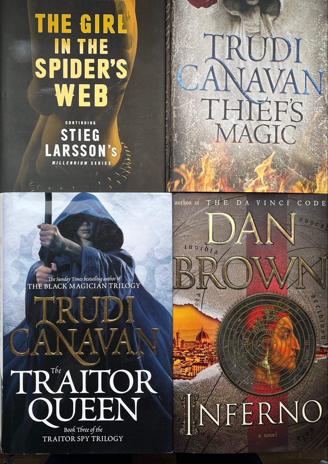 Boekenbundel: Stieg Larsson, Trudi Canavan, Dan Brown, Ophalen of Verzenden, Nieuw, Wereld overig